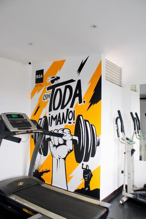 Gimnasio o instalaciones de fitness de BGA Hotel
