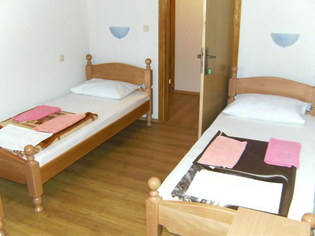 Pansion Pero Elez Medjugorje - Quadruple Chambre