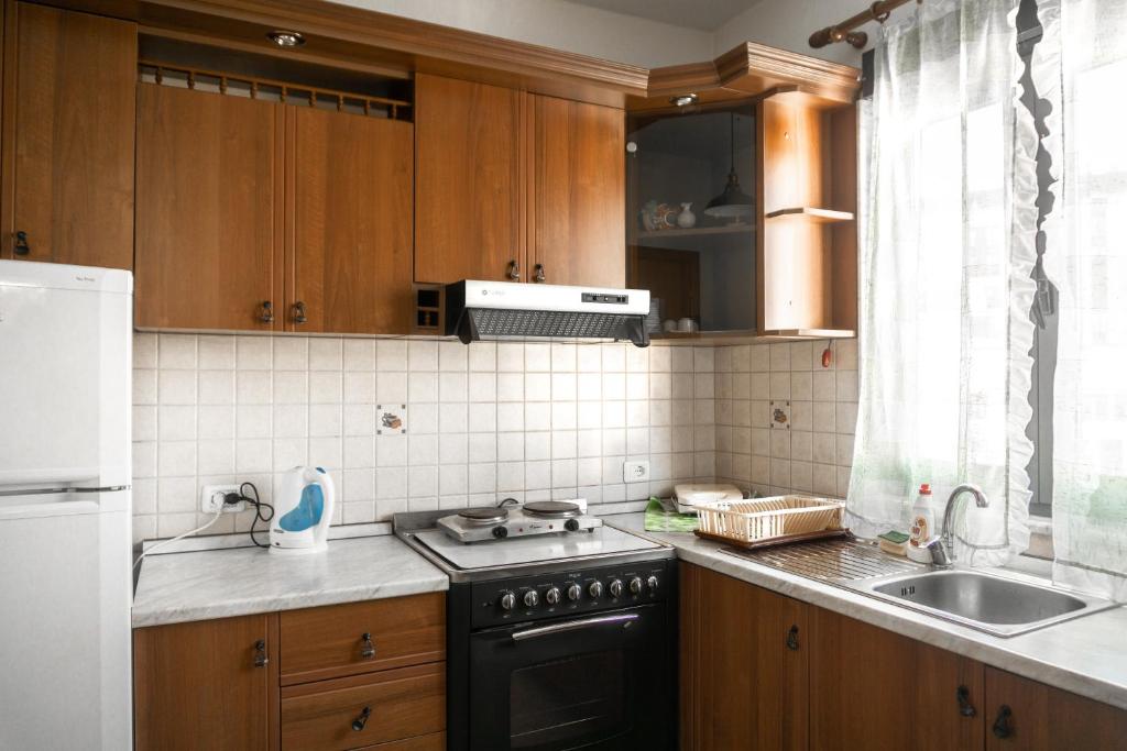 City Center Private Room near Scanderbeg Square - Image 4