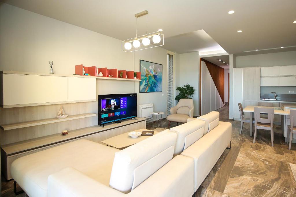 Luxurious 5 Bedroom Beach Villa - Imazhi 9