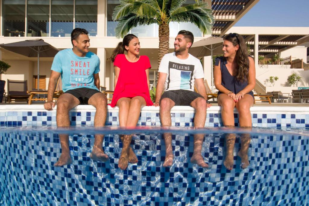 Hilton Garden Inn Ras Al Khaimah - Resim 16