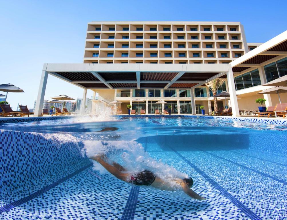 Hilton Garden Inn Ras Al Khaimah - Resim 17