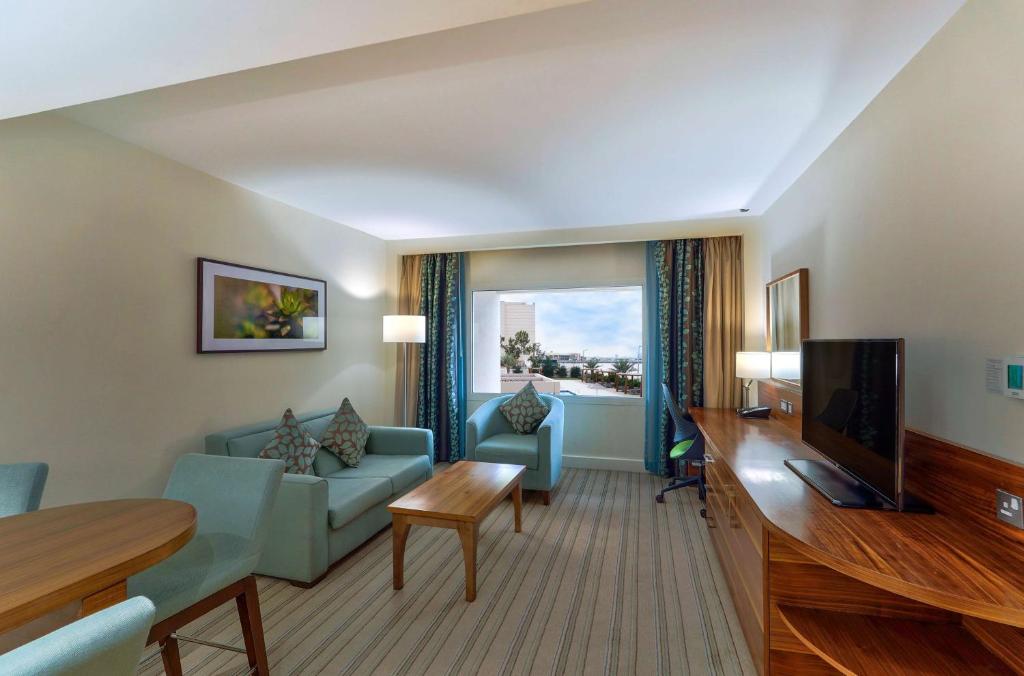 Hilton Garden Inn Ras Al Khaimah - Resim 33