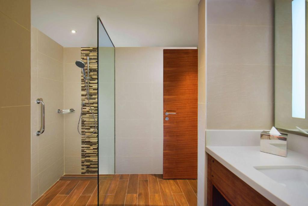 Hilton Garden Inn Ras Al Khaimah - Resim 36