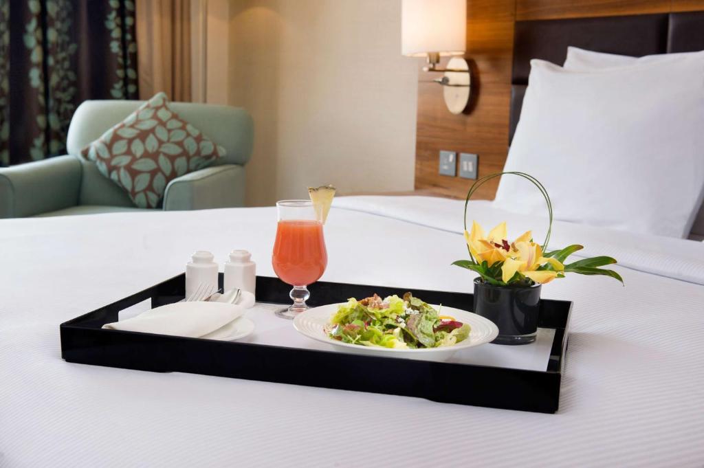 Hilton Garden Inn Ras Al Khaimah - Resim 40