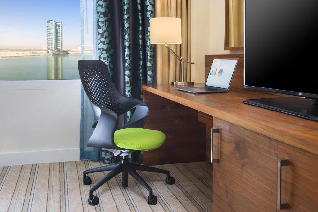 Hilton Garden Inn Ras Al Khaimah - Chambre Reine Avec Vue