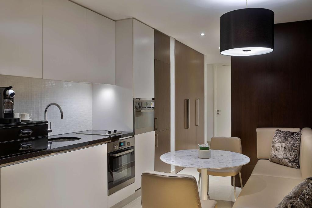 Conrad Abu Dhabi Etihad Towers photo 3