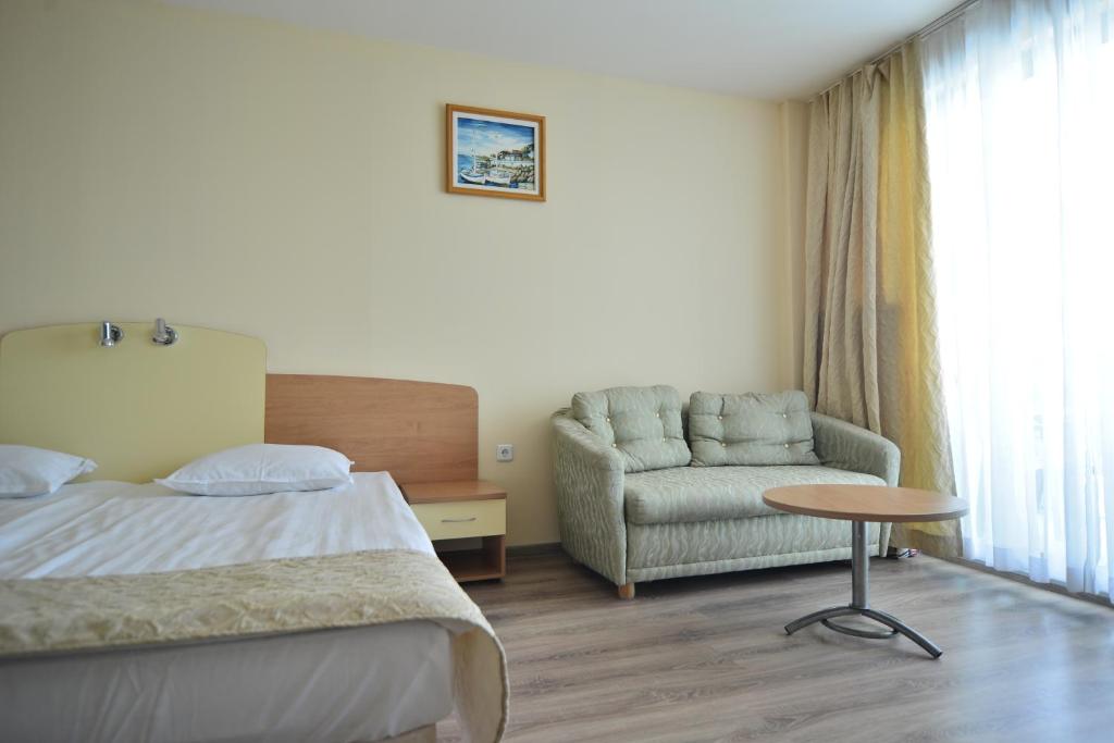 Diamond Hotel - All Inclusive - Double Room With Extra Bed (3 Adults)