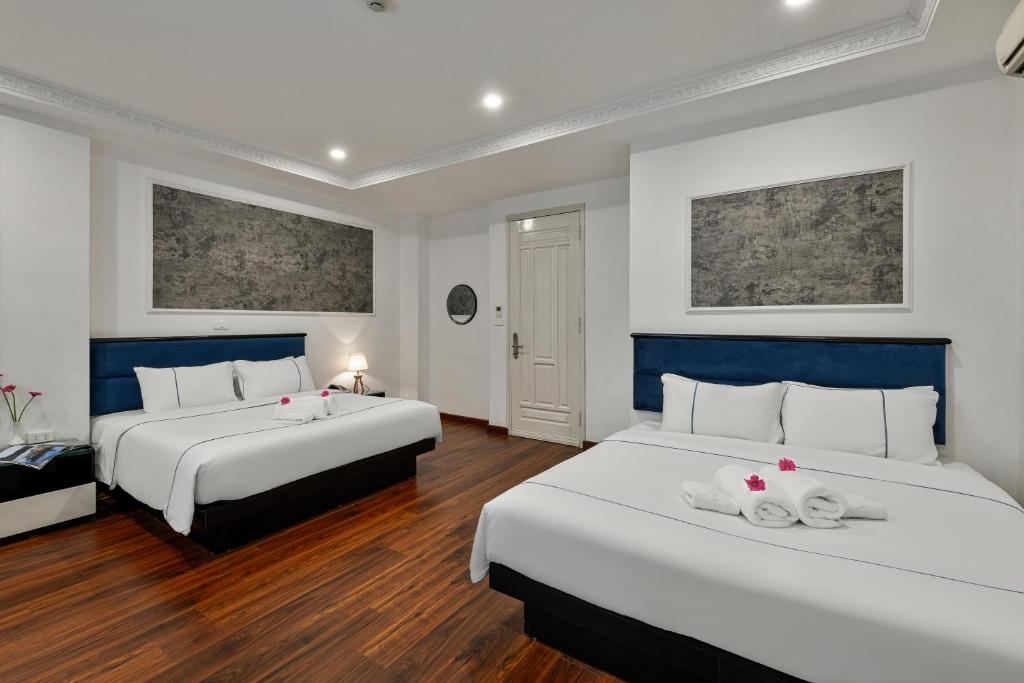 Golden Sun Hotel - 17