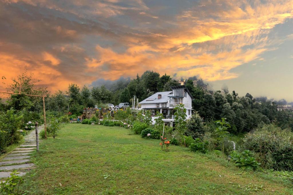 SaffronStays Hydrangea Hill, Mukteshwar, Kāthgodām (updated prices 2024)