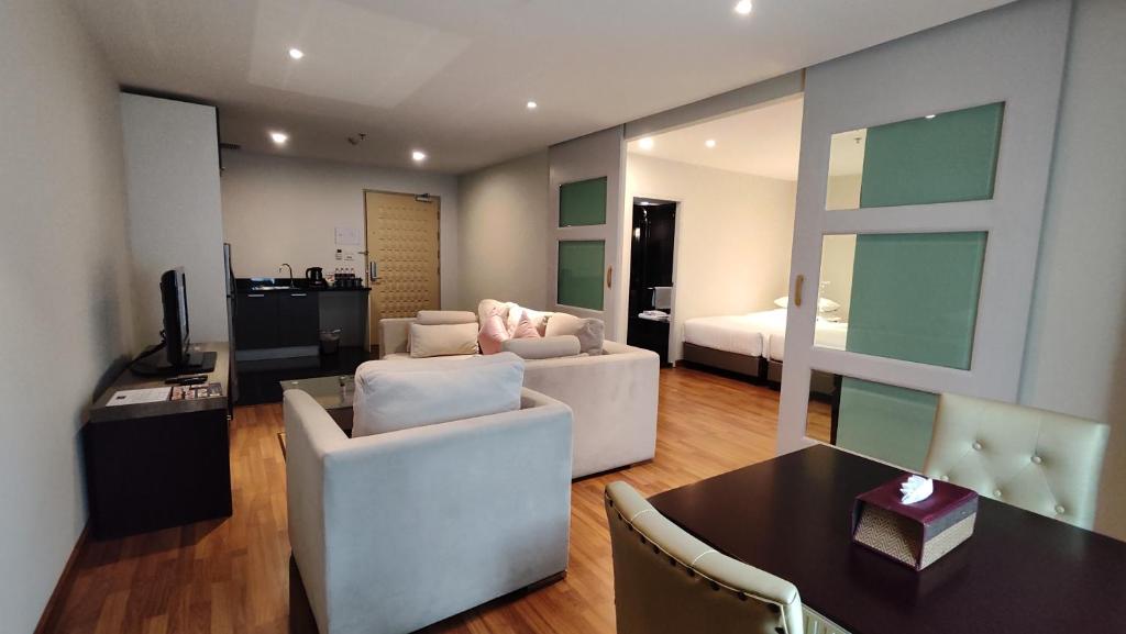 The Bless Hotel and Residence - Resim 28