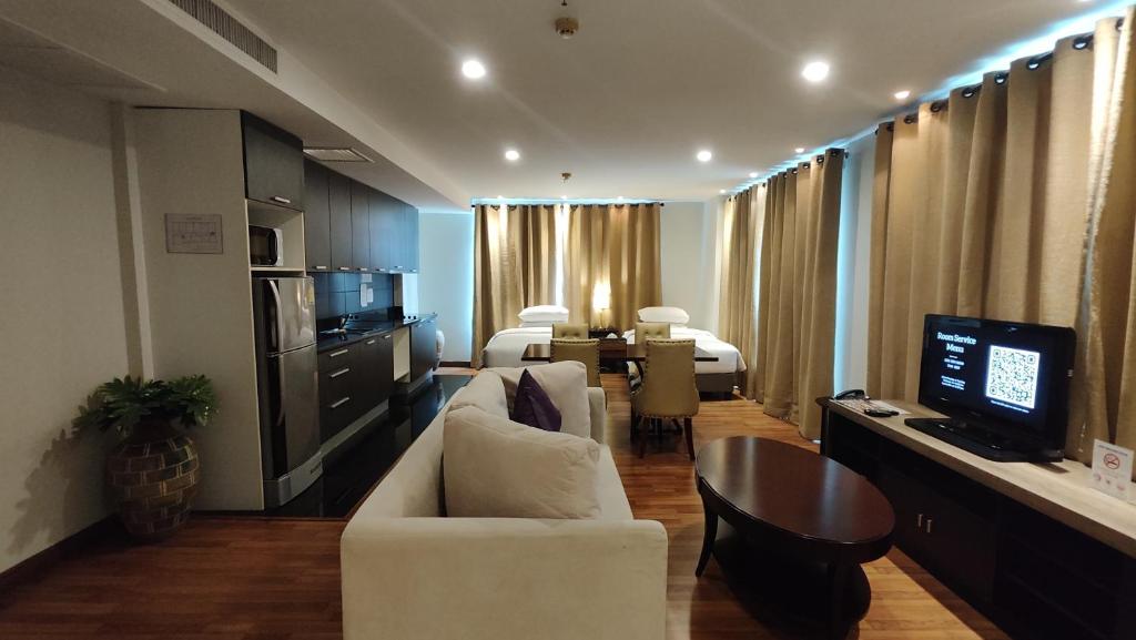 The Bless Hotel and Residence - Camera Familiare Per 5 Persone
