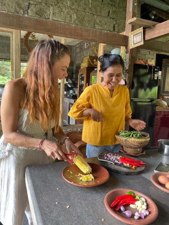 Oemah Tepi Sawah - 1