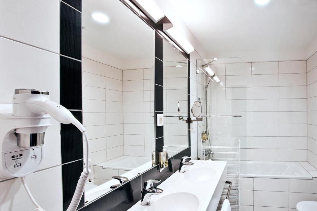 Koupelna v ubytování Wellness Hotel Vista