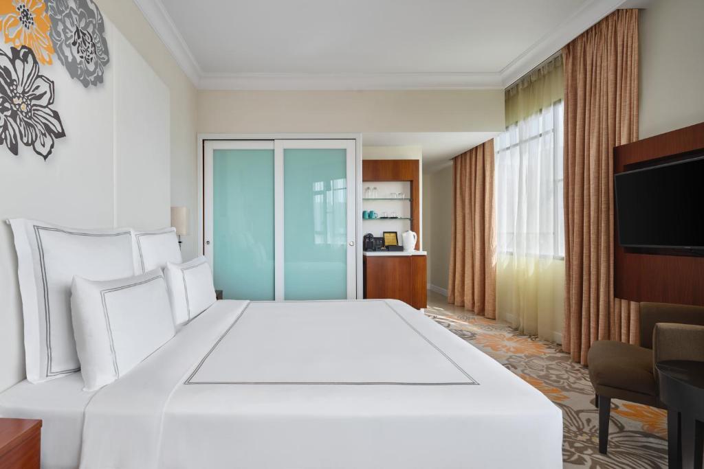 Paradox Singapore Merchant Court at Clarke Quay - Luxe King