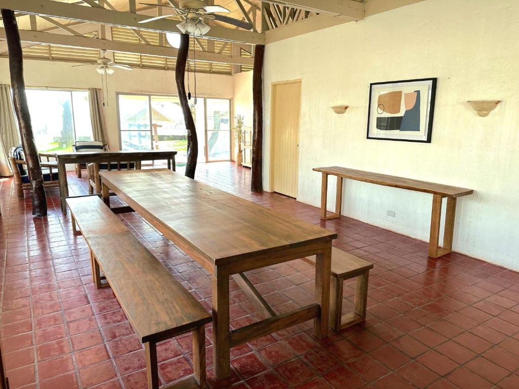 Fotografie z fotogalerie ubytování White House, Batangas v destinaci Lian