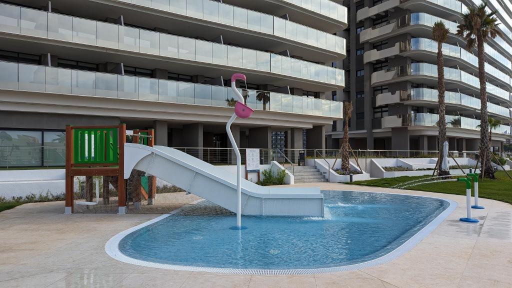 Piscina di SUNSET CLIFFS sea view apartments o nelle vicinanze