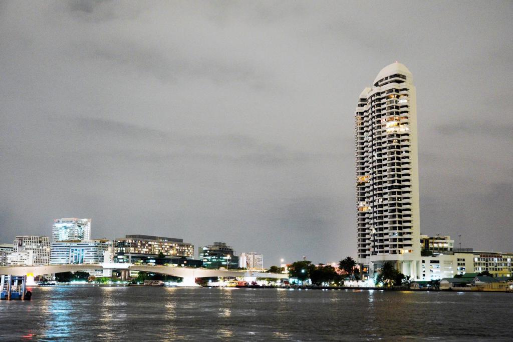 Wild Orchid Villa Bangkok - Resim 14