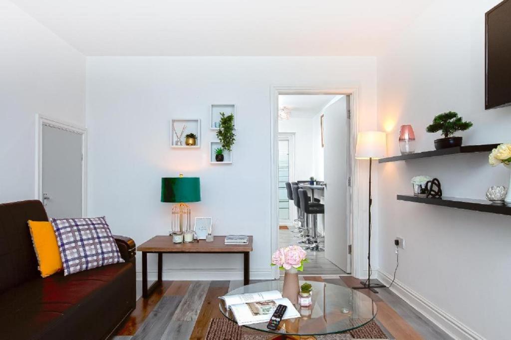 Superb Leighton Street House, Liverpool (updated prices 2024)