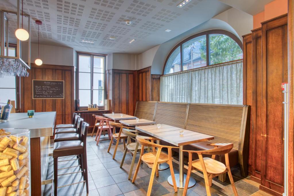 Posezení v ubytování Hôtel Au Terminus