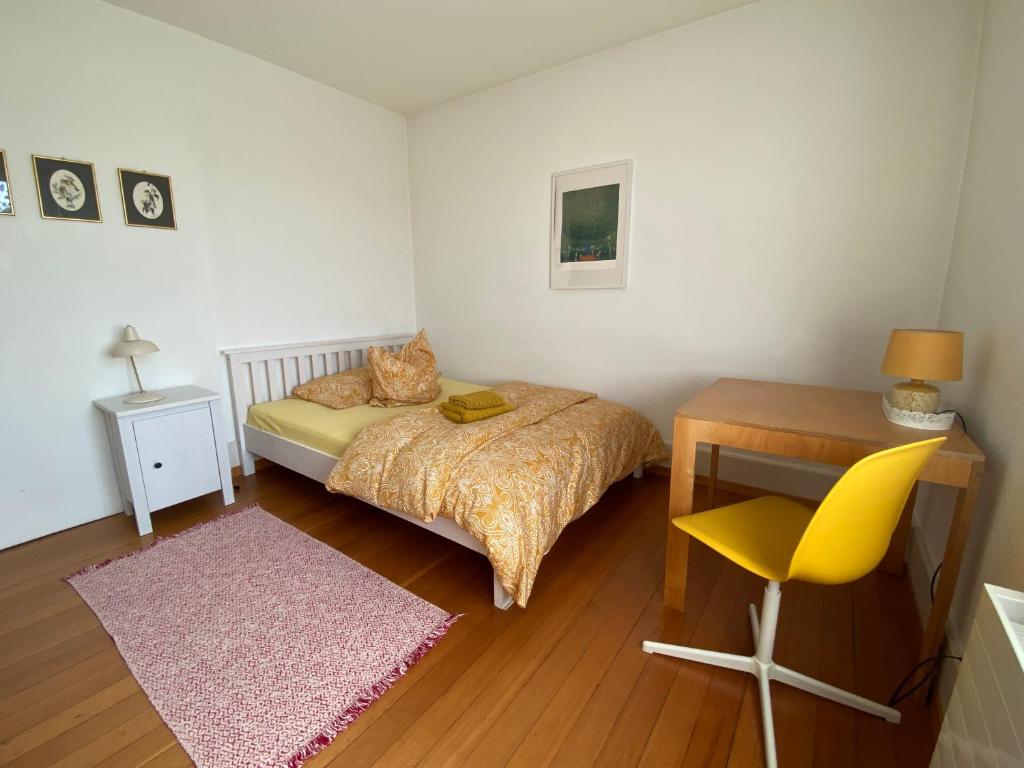 Postel nebo postele na pokoji v ubytování Gästehaus Sonne