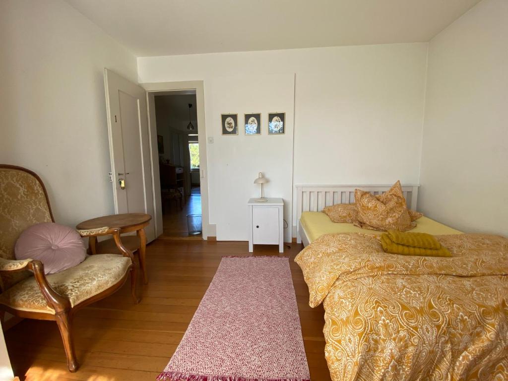 Postel nebo postele na pokoji v ubytování Gästehaus Sonne