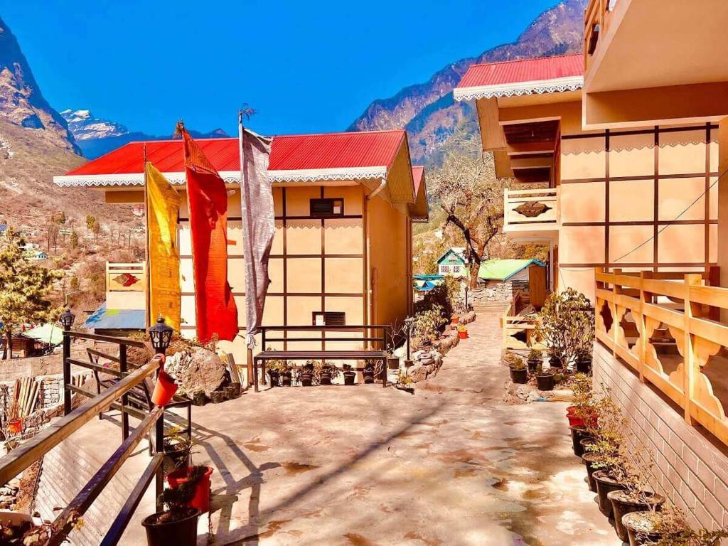 THE COUNTRY HOUSE HOTEL, Lachung (updated prices 2024)