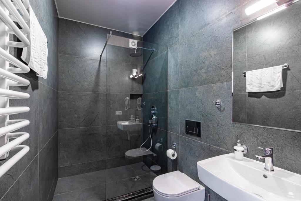 Koupelna v ubytování Gold Palace SPA Resort Bukovel