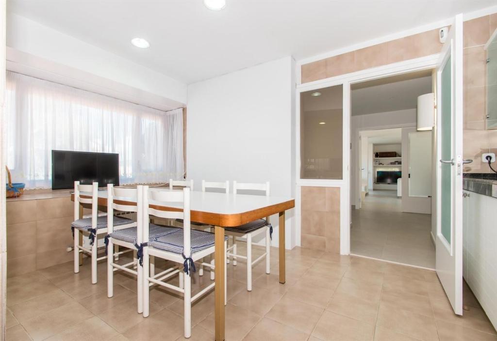 Kuchyňa alebo kuchynka v ubytovaní Villa Berganti
