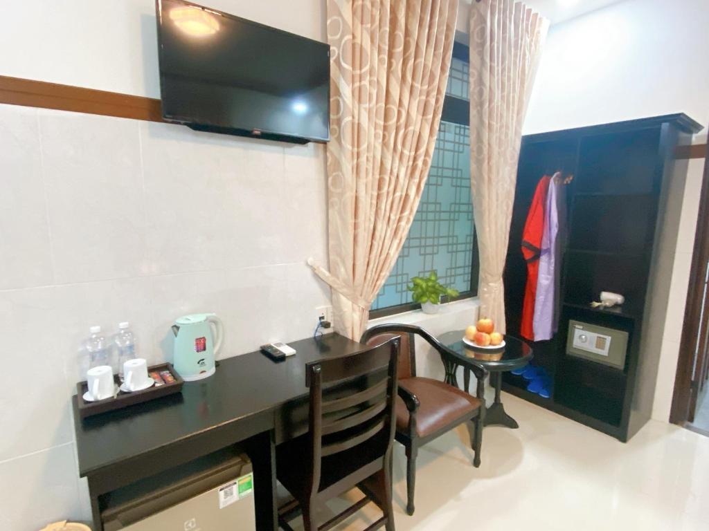 Kuchyň nebo kuchyňský kout v ubytování Serenity Villa Hoi An