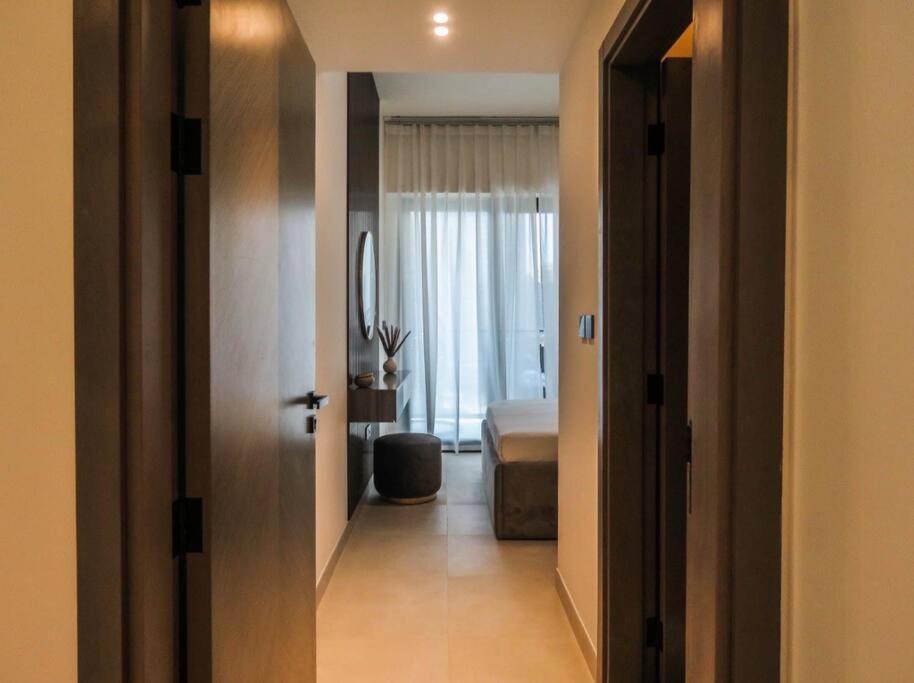 Koupelna v ubytování Stylish 2 bedroom in Binghatti, Business Bay