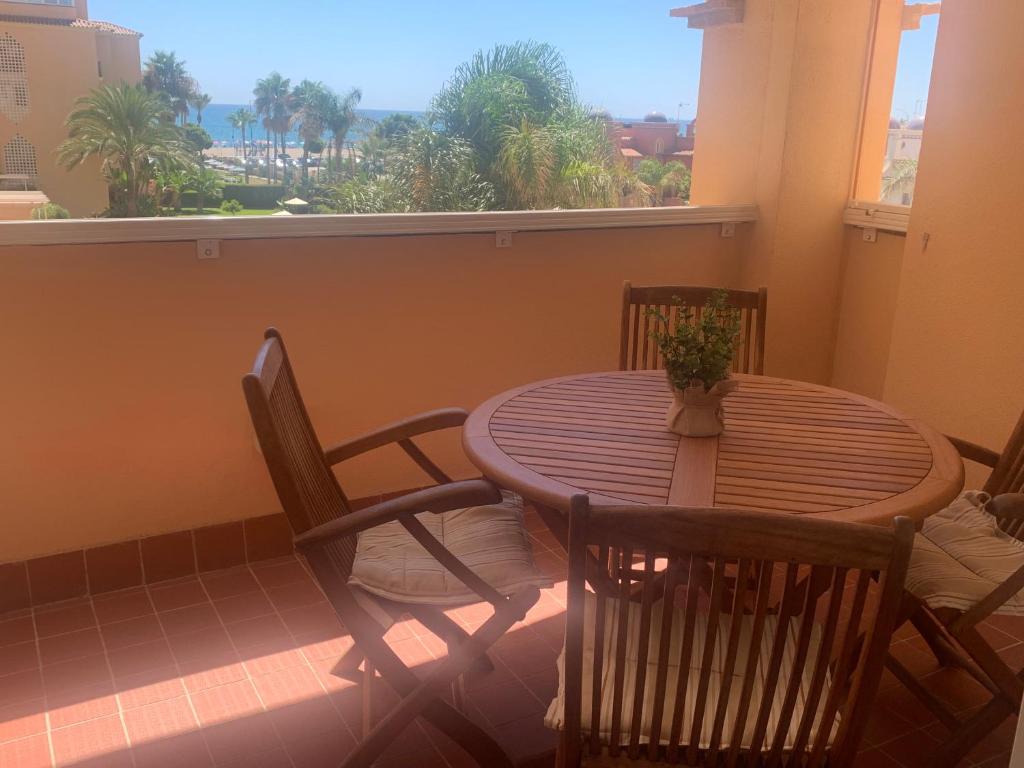 DOS SOLES - Only 100 meters from beach