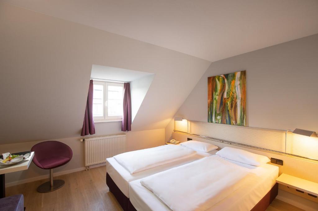 Schloss Reinach - Habitación Clásica Con Cama Grande