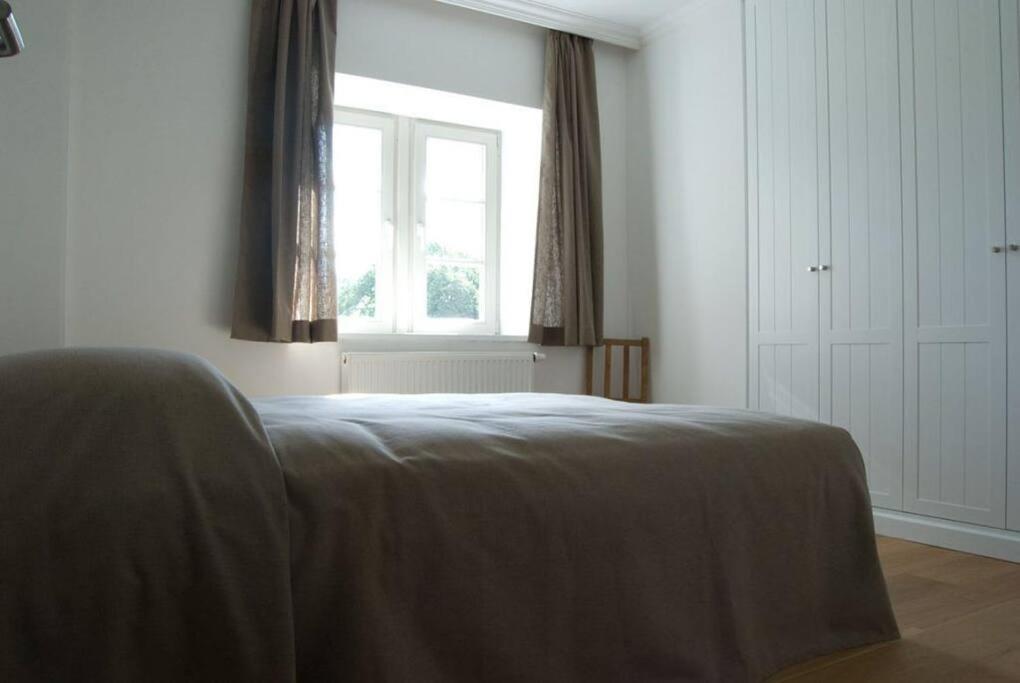 Postel nebo postele na pokoji v ubytování Le Chaperon Villa