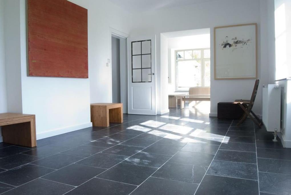 Fotografie z fotogalerie ubytování Le Chaperon Villa v destinaci Tellin