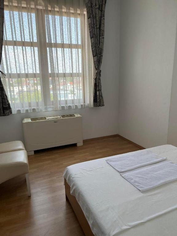 Peja INN - Double Room