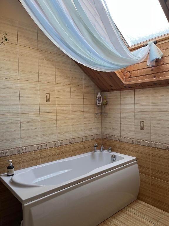 Koupelna v ubytování Vabaduse Guesthouse