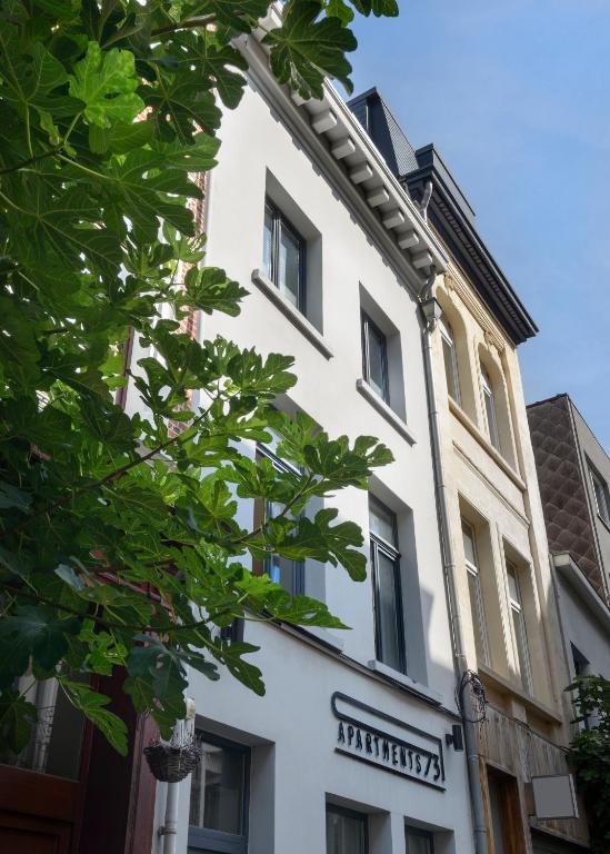 R73 Apartments by Domani Hotels - Resim 9