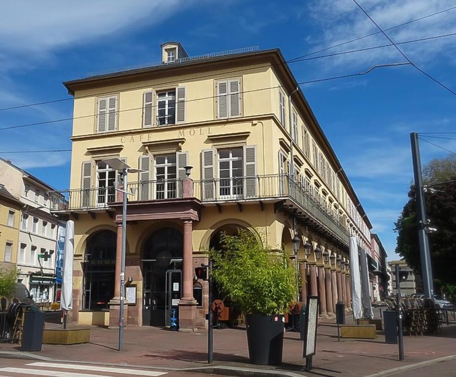 Aux Arcades Mulhouse Hyper Centre – photo 43