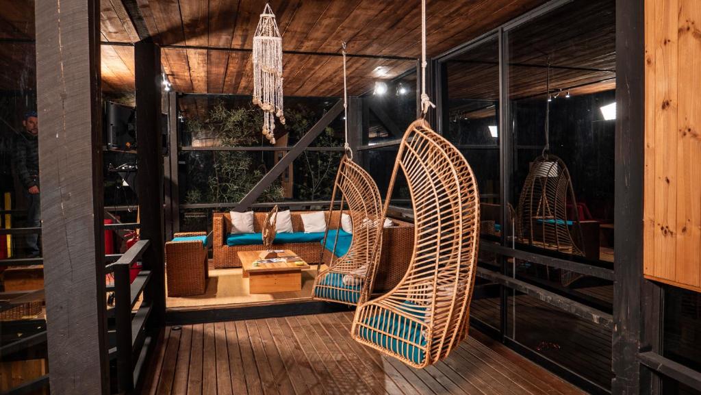 Posezení v ubytování Surf Lodge Punta de Lobos