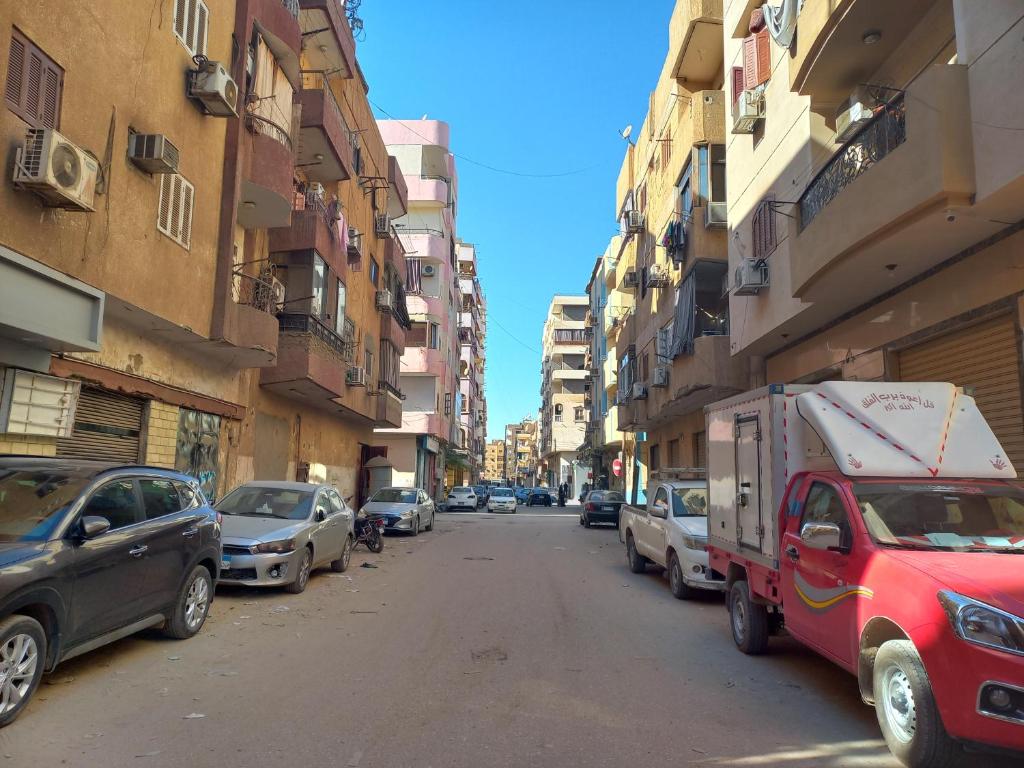 Luxor Apartments