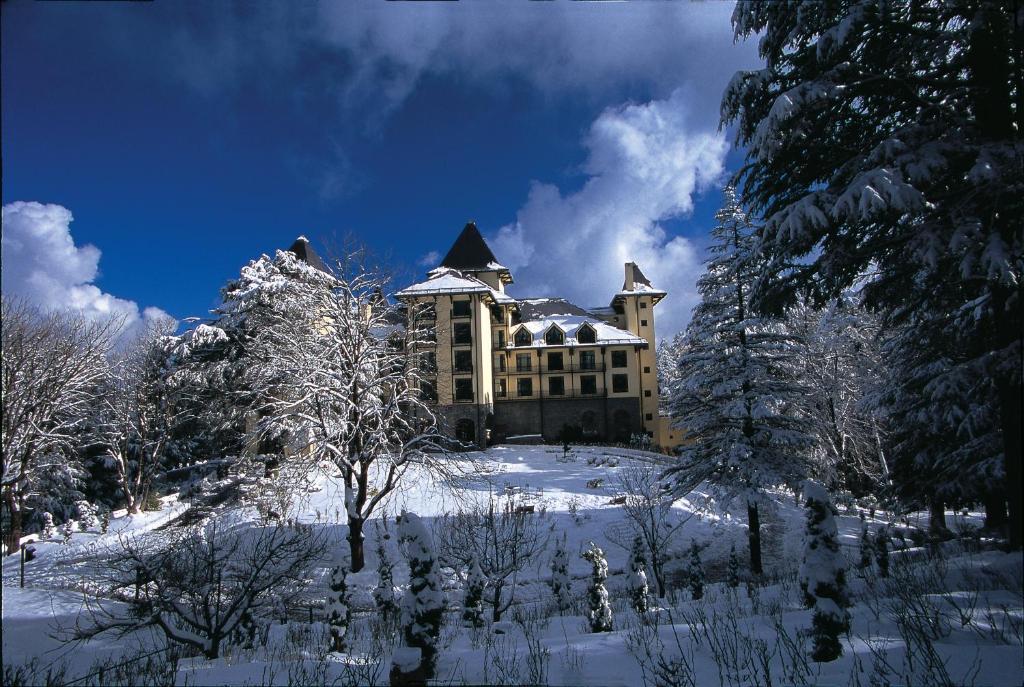 Wildflower Hall, An Oberoi Resort, Shimla v zimě