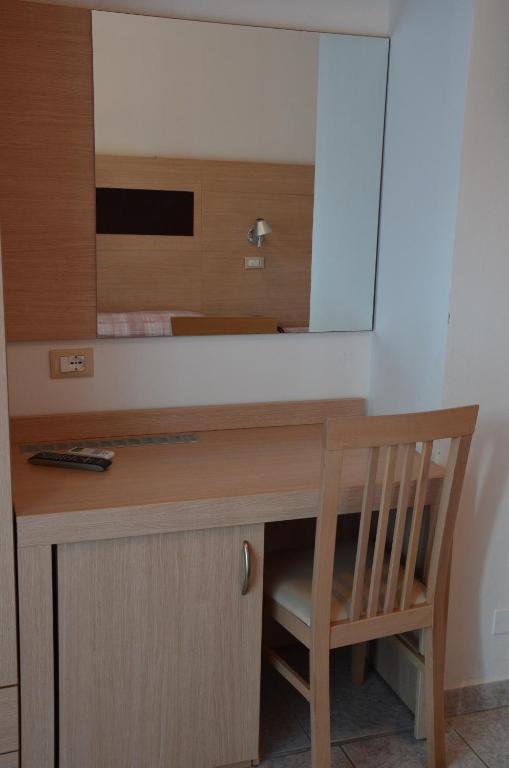 Kuchyň nebo kuchyňský kout v ubytování Hotel Rosen Garden