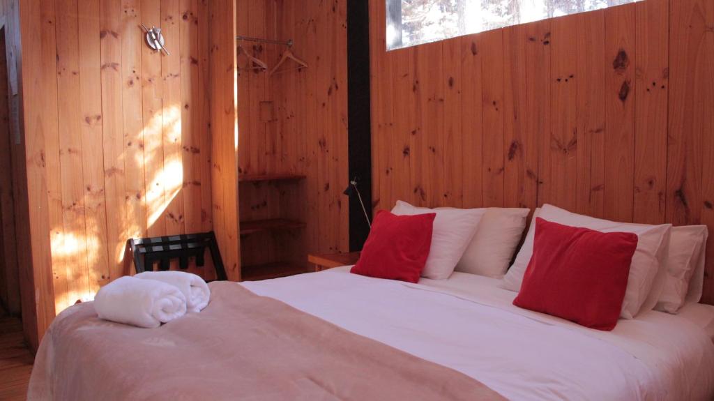Postel nebo postele na pokoji v ubytování Surf Lodge Punta de Lobos