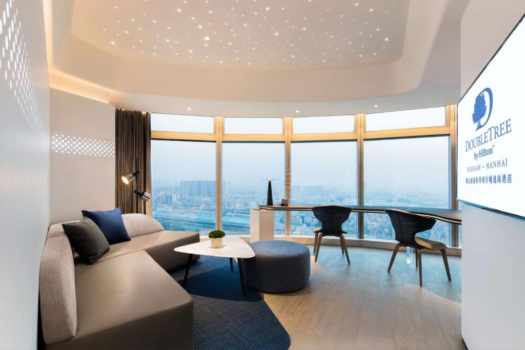 Posezení v ubytování Doubletree by Hilton Foshan Nanhai-Free Canton Fair Shuttle Bus