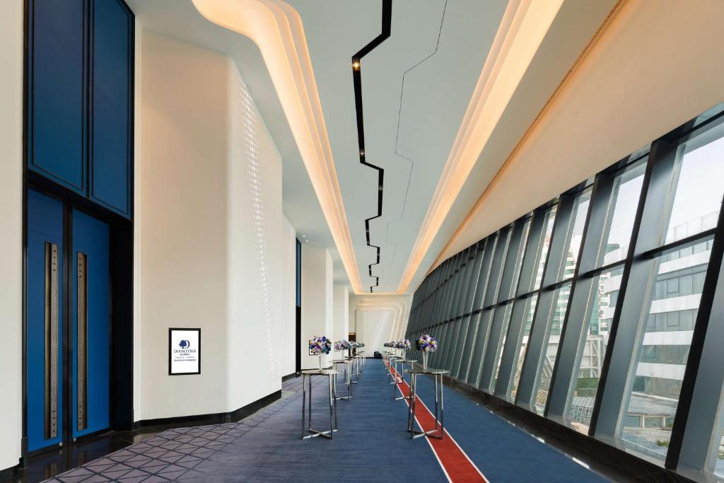 Fotografie z fotogalerie ubytování Doubletree by Hilton Foshan Nanhai-Free Canton Fair Shuttle Bus v destinaci Fo-šan