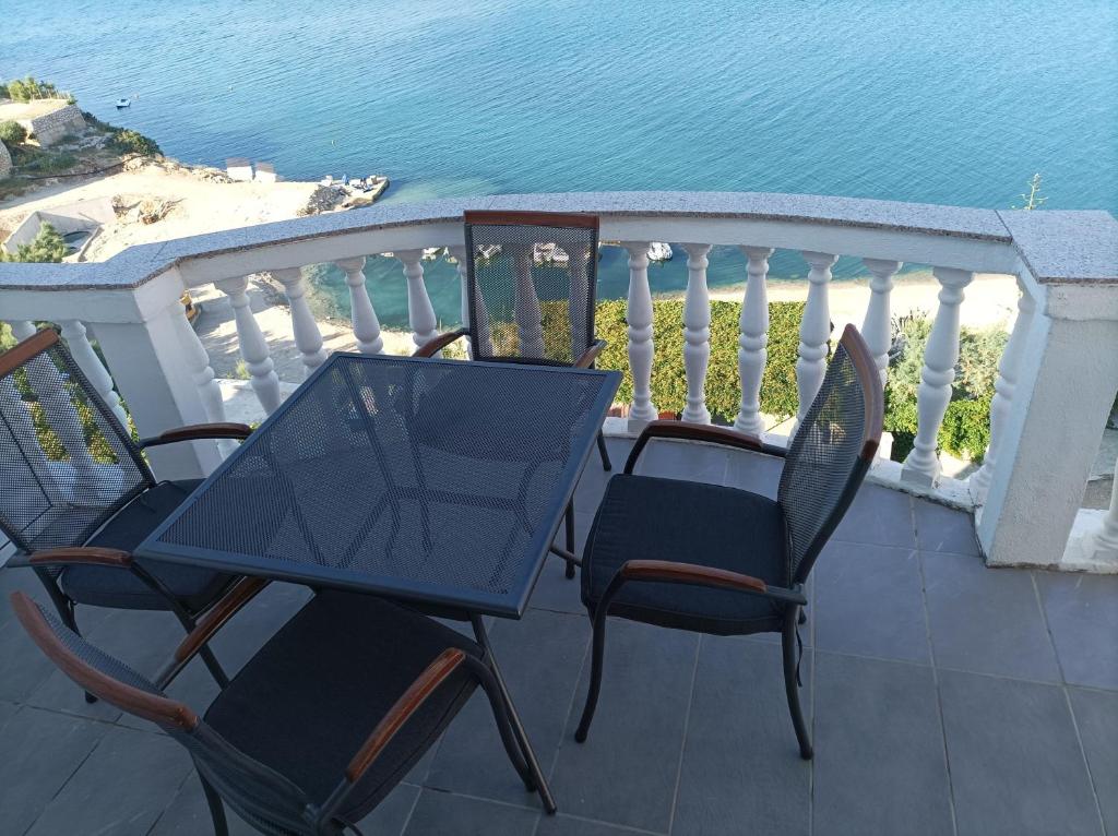 Balkón nebo terasa v ubytování Apartments by the sea Zubovici, Pag - 6394
