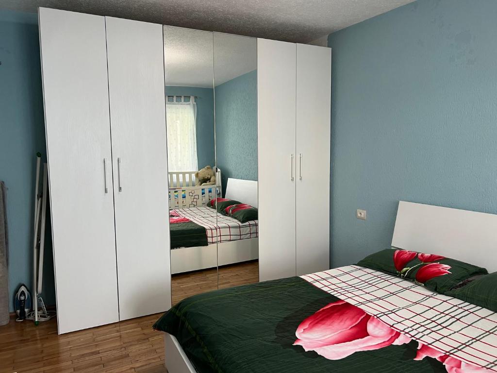 Kukes Apartment Hotel - Image 2