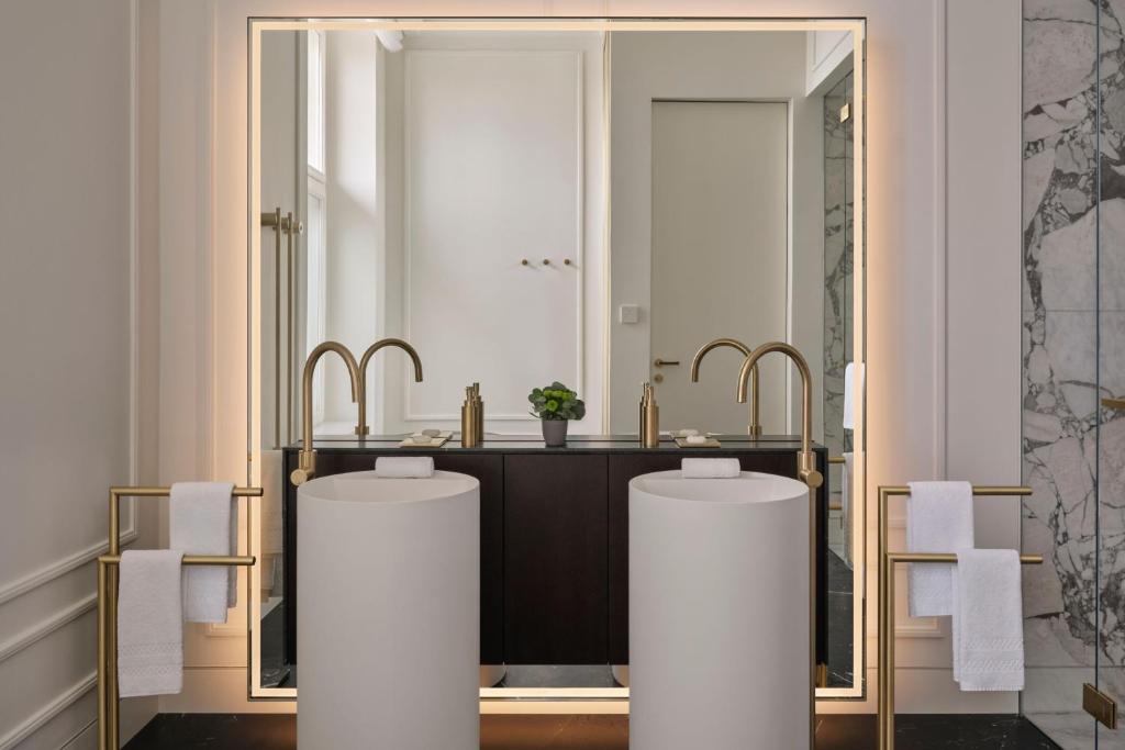 The Ritz-Carlton, Vienna - Resim 45