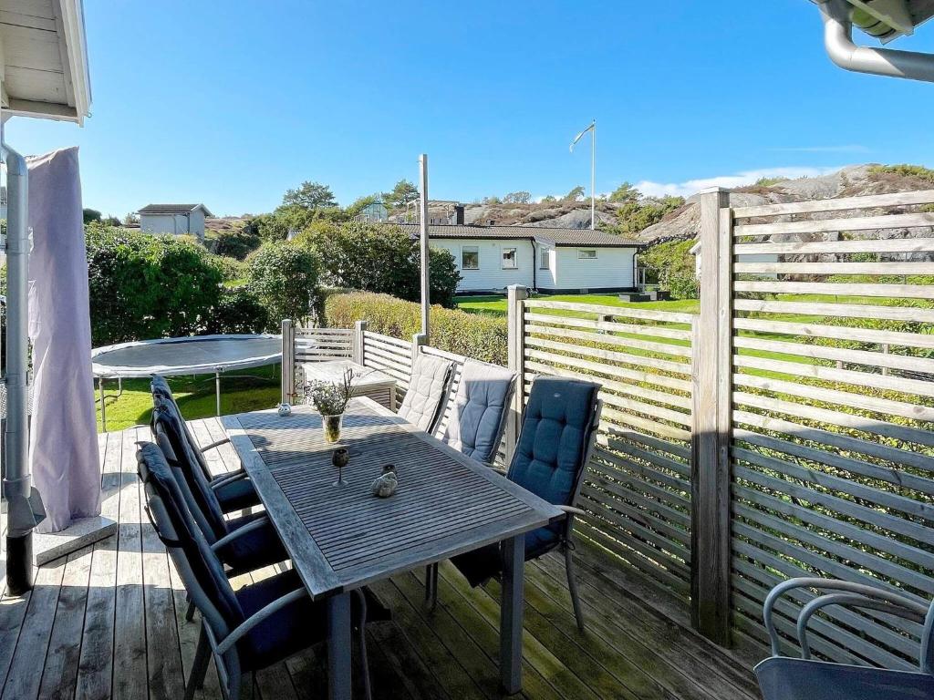 Balkón nebo terasa v ubytování Holiday home SKÄRHAMN